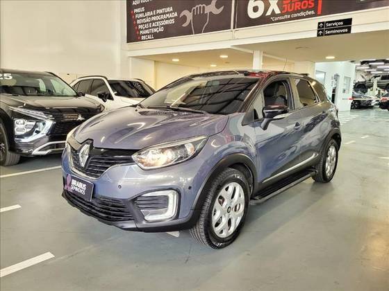 RENAULT CAPTUR 1.6 16V SCE FLEX LIFE X-TRONIC RENAULT CAPTUR 1.6 16V SCE FLEX LIFE X-TRONIC